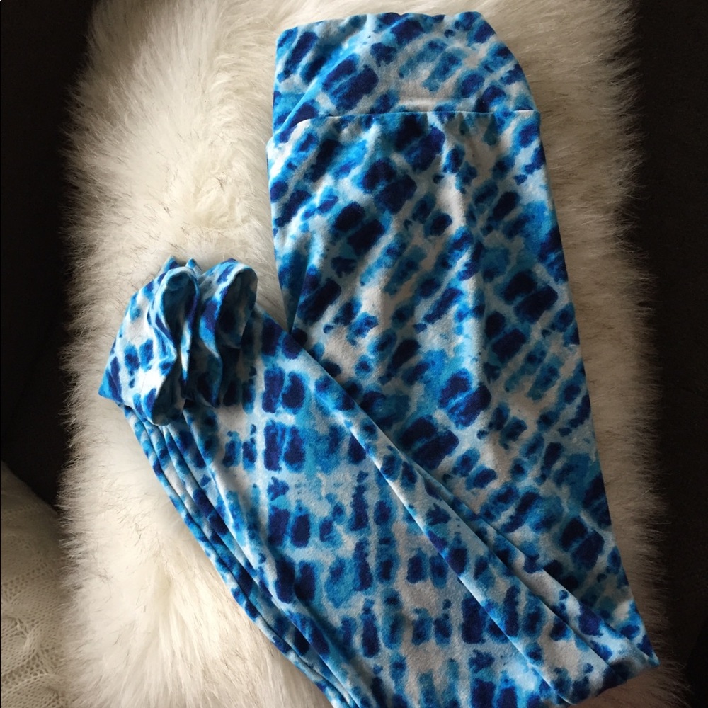 Tie dye leggings!! Lularoe worn once